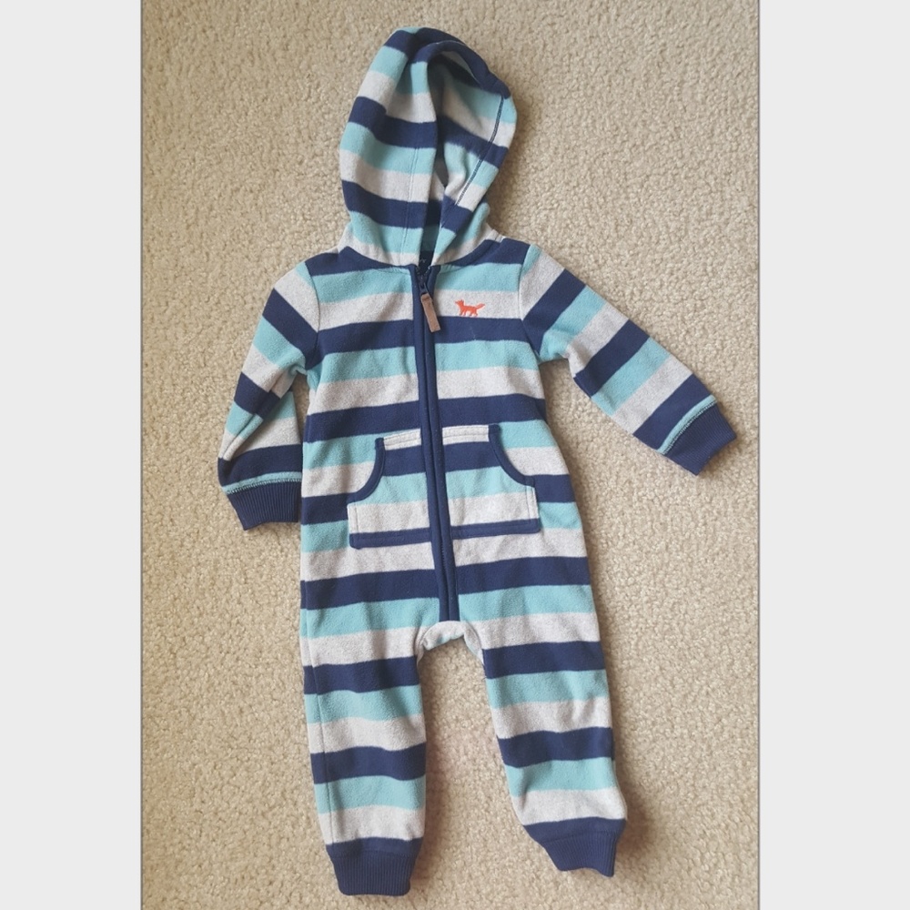 "Little Fox" hooded onesie (size 12mo)